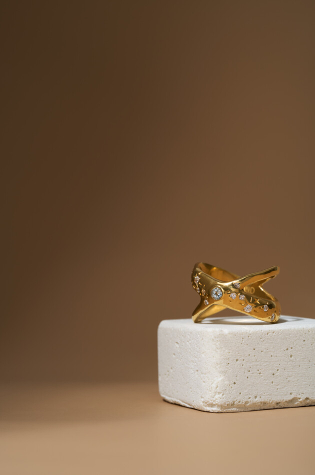 Кольцо "Бесконечная Любовь"