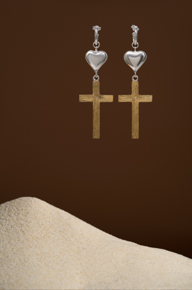 Серьги "Миром правит любовь"