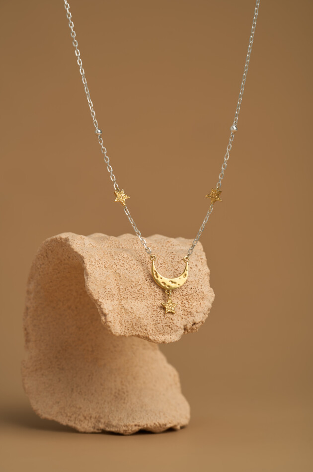 Колье "Женственность"