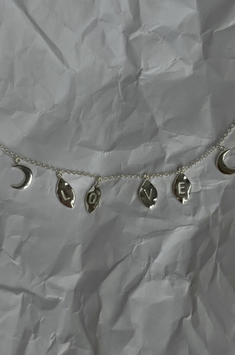 Чокер "Быть Любовью" LOVE