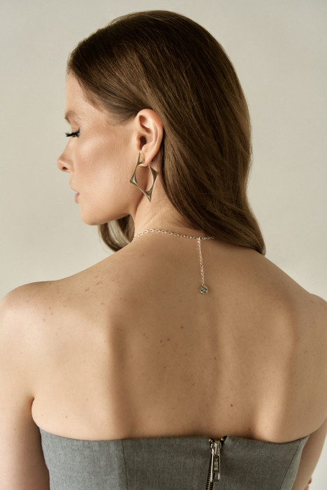 Моносерьга "Божественная искра"