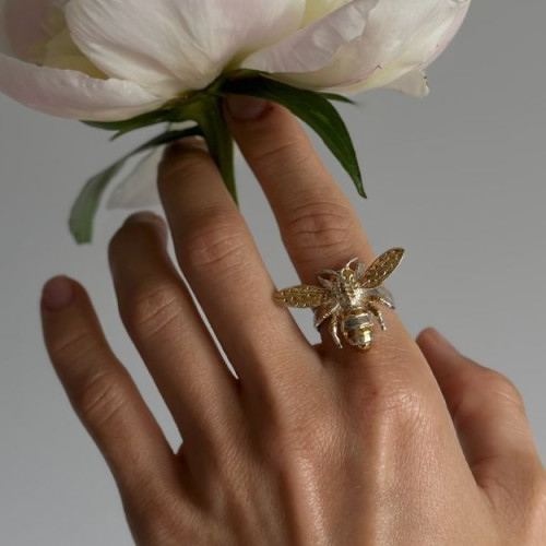 Statement кольца: когда украшение говорит за вас