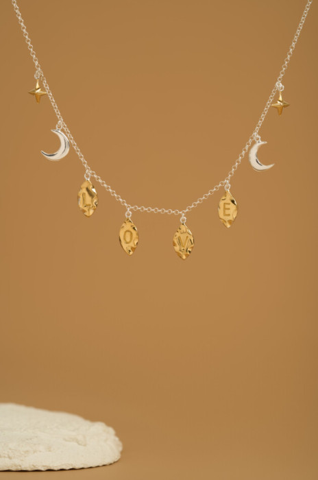 Чокер "Быть Любовью" LOVE