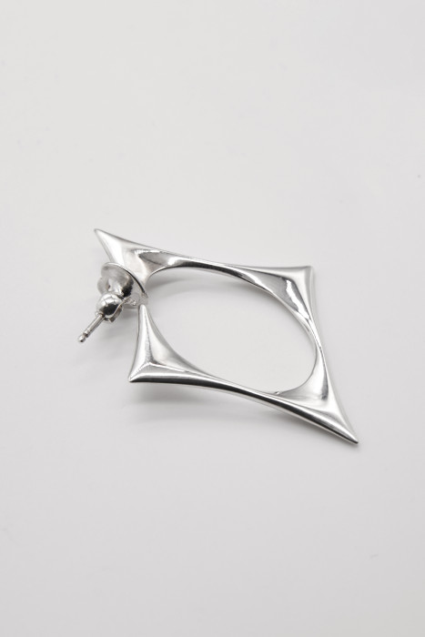 Моносерьга "Божественная искра"