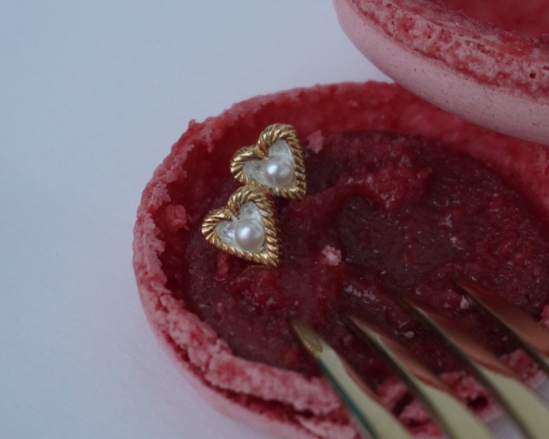 Почему нельзя дарить жемчуг на свадьбу: развенчиваем мифы