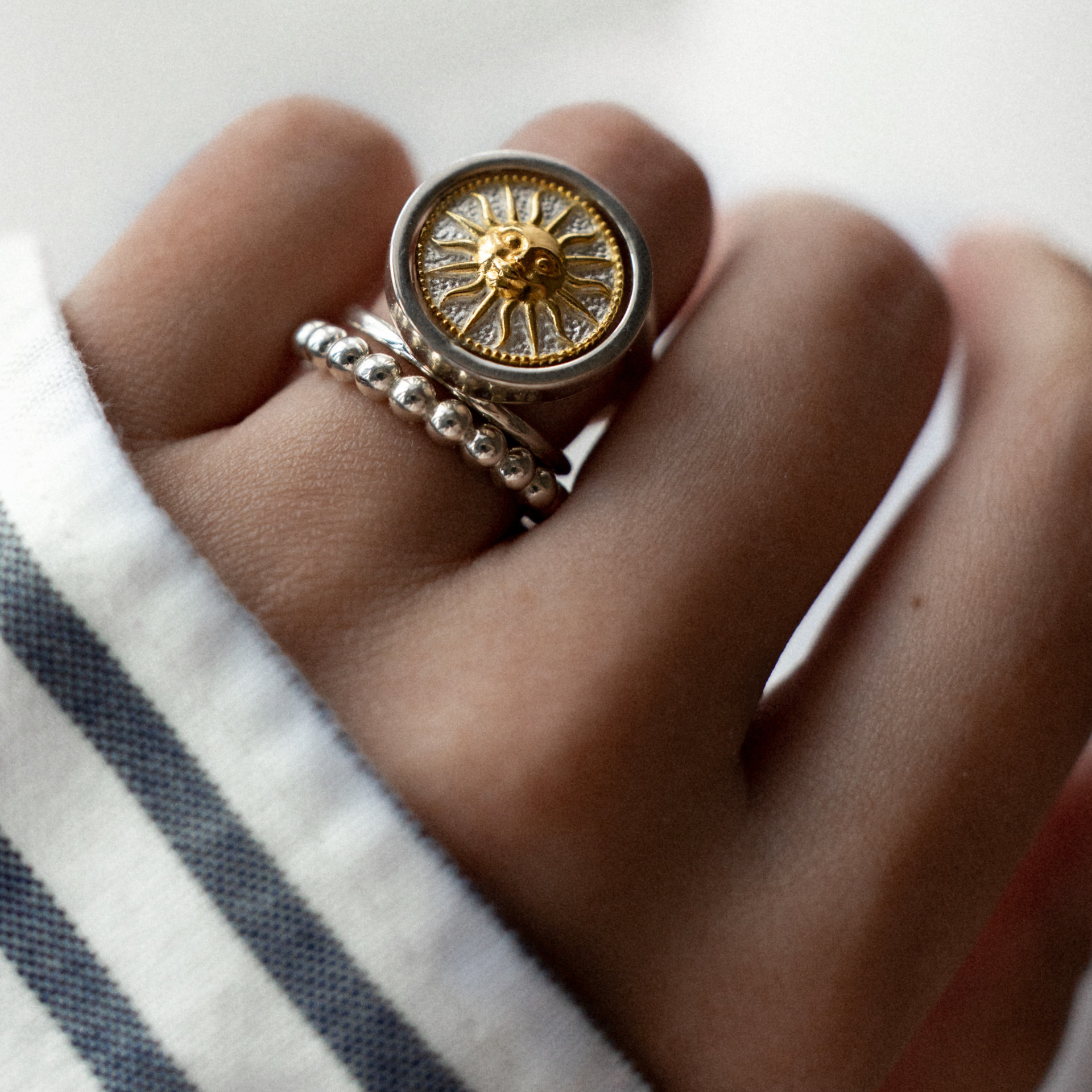 Козерог: строгие украшения для карьерного роста