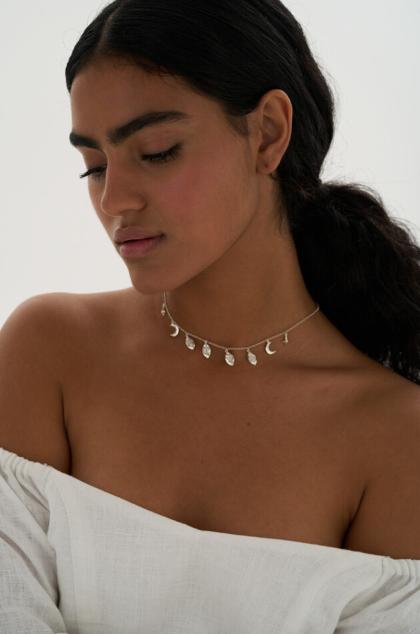 Чокер "Быть Любовью" LOVE