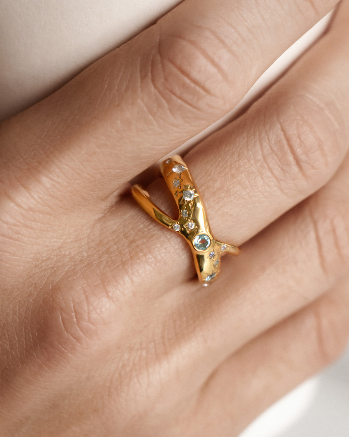 Кольцо "Бесконечная Любовь"