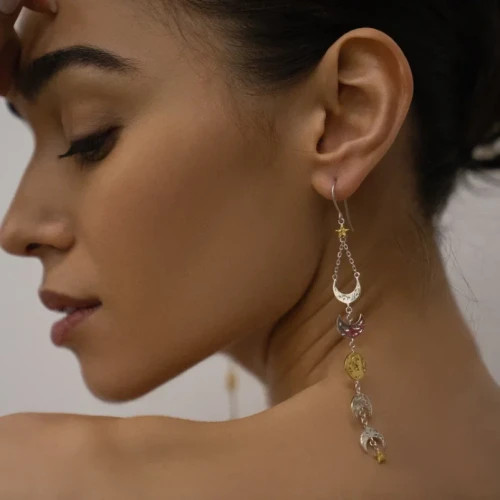 Ювелирные украшения этой весной: что носить и с чем сочетать